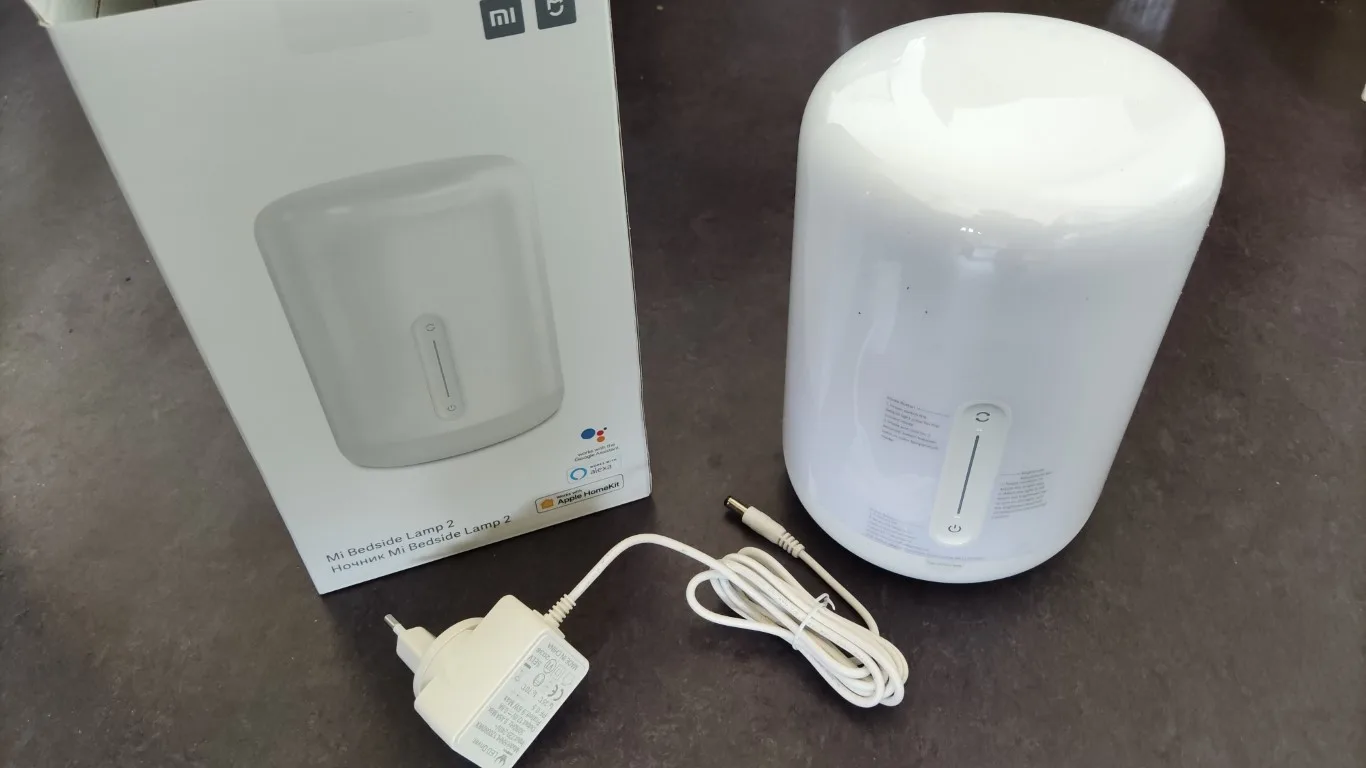 Xiaomi Yeelight bedside lamp